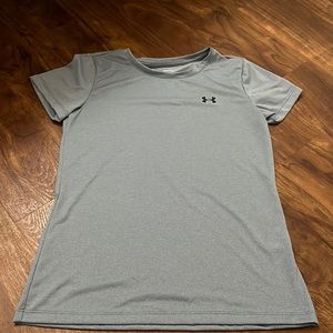 under armor shirt